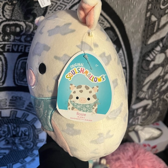 8” inch Rosie with bandanna - Picture 3 of 3